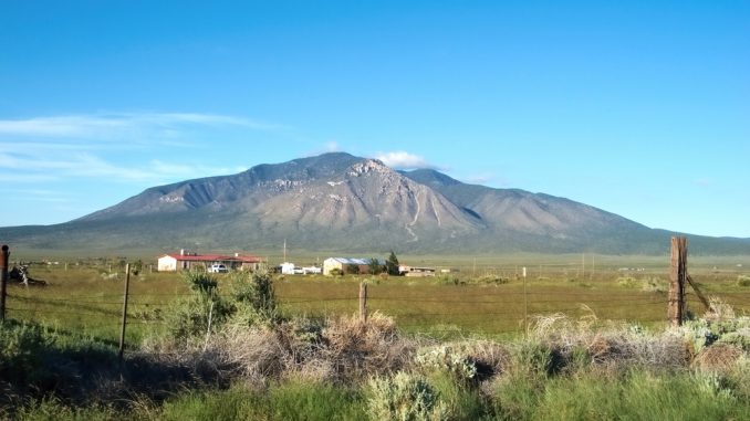 Cop Called FBI About Epstein’s Zorro Ranch and What He Saw Made Him Fear the Worst